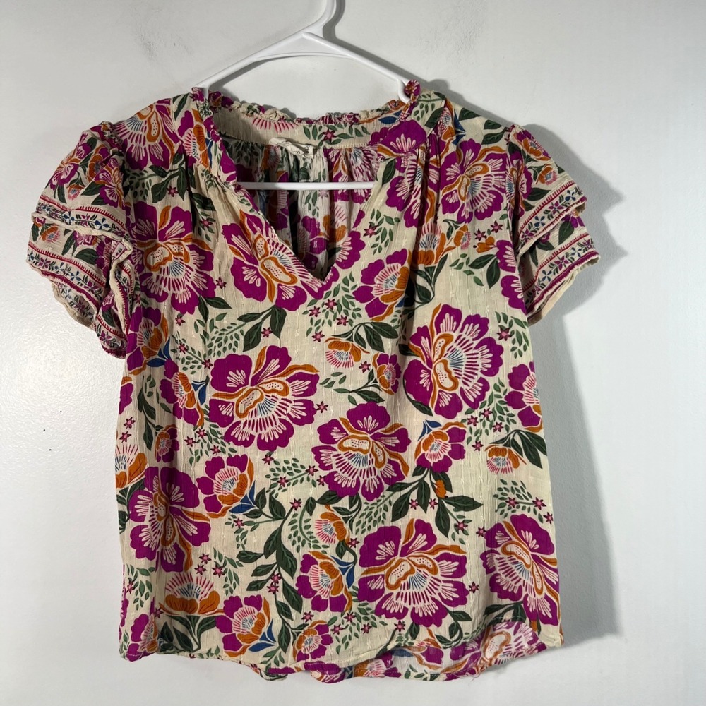 Artelier Nicole Miller V Neck Crinkle Floral Top Ruffle Sleeve Neck S